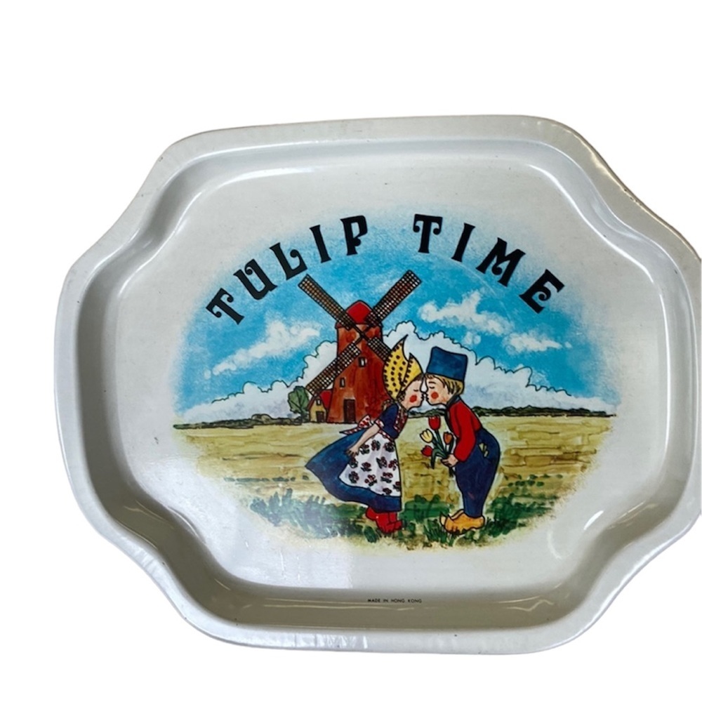Vintage Dutch TULIP TIME Tin Tray boy kissing‎ girl on farm Multi-Color 7.5 x 6